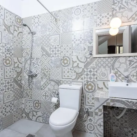 Starfish Villa Spathion